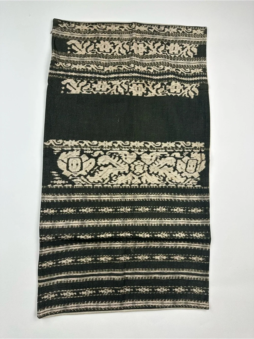 Pottery Barn NAYA Ikat Lumbar Pillow Cover Decorative Pillow Case 20 x 36 inches